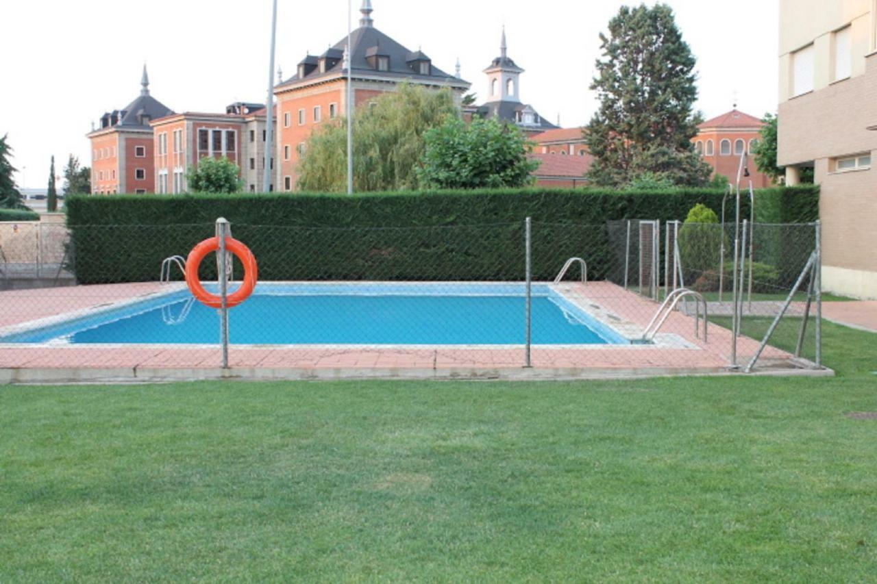 Alameda Del Tormes Apartamento Santa Marta de Tormes Exterior foto